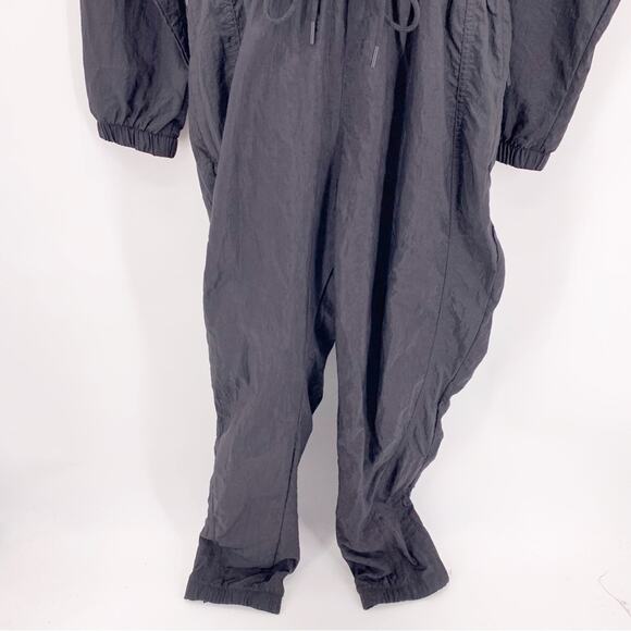 Nike Black One Piece Nylon Warm Up Jumpsuit Size Small - Picture 3 of 10
